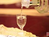 企業用酒怎么定制？定制酒有什么好處？